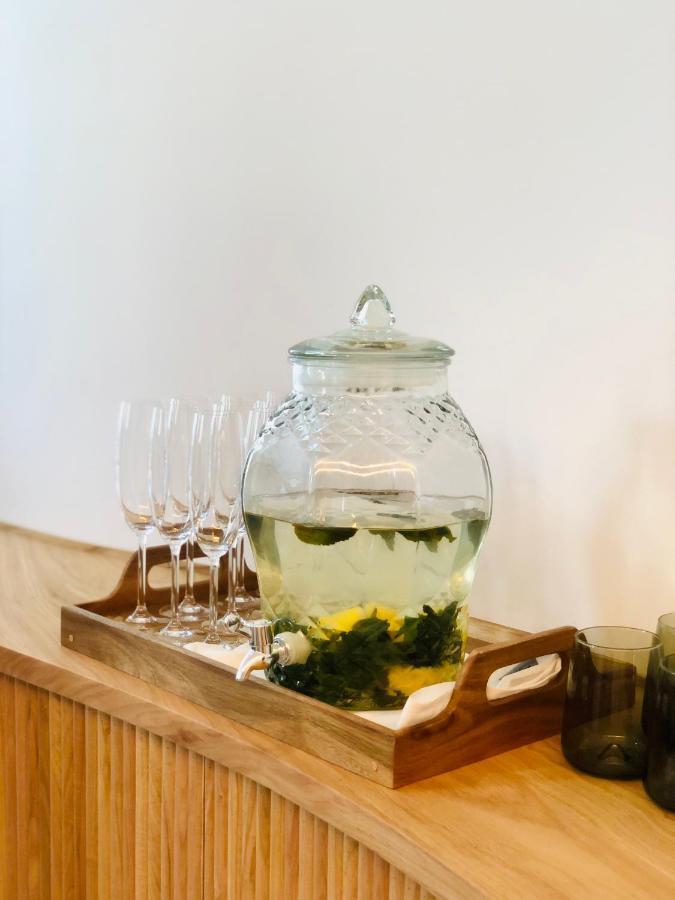 Hotel Tayko Sevilla מראה חיצוני תמונה