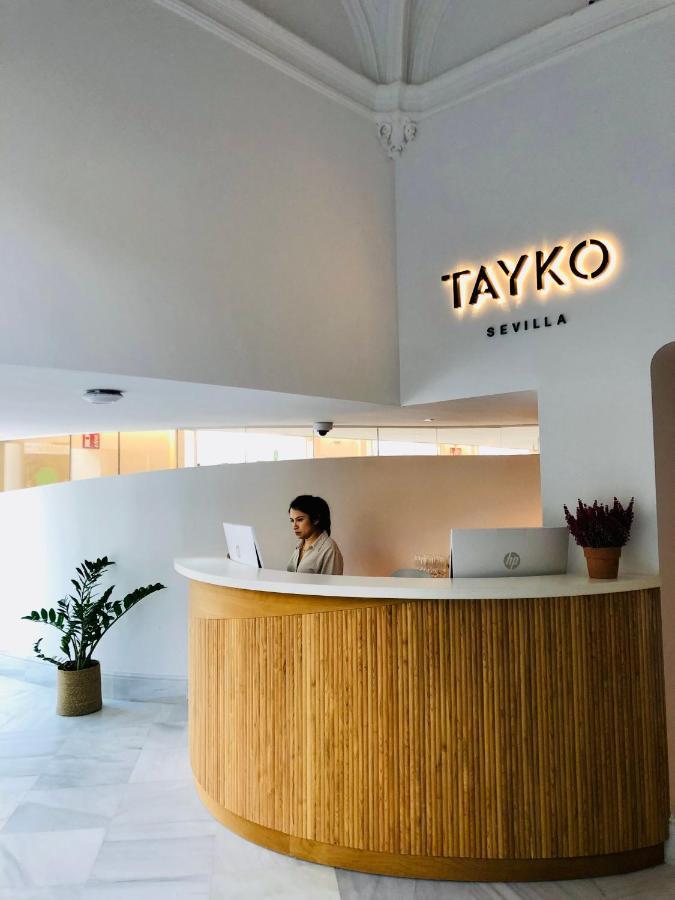 Hotel Tayko Sevilla מראה חיצוני תמונה