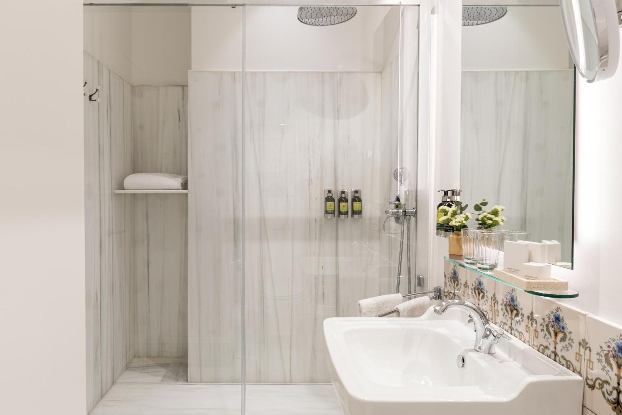 Hotel Tayko Sevilla מראה חיצוני תמונה